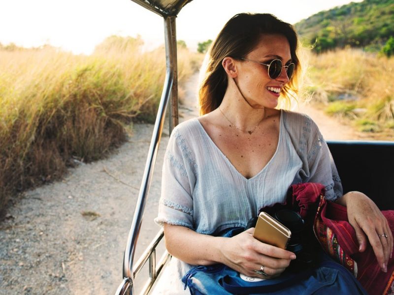 5 tips to become an online globetrotter